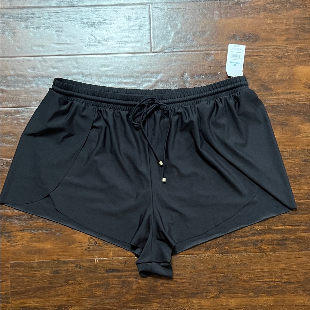 NWT Time & Tru Women's  Plus Flowy Swim Shorts Size 1X